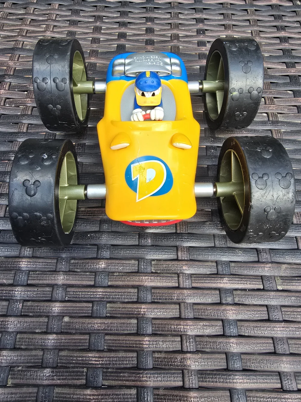 vintage Disney Mickey Mouse Donald Duck Flip Racer Race Car StuntCar Collectable